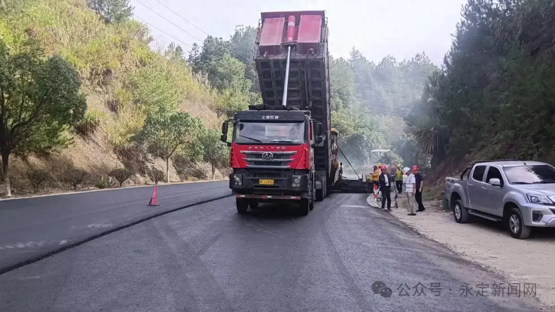 国道G357线永定区岐岭至湖坑实佳路面改造工程提前完工  