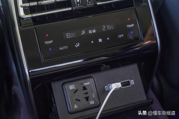 新车｜试驾红旗H9 3.0升V6版，不谈情怀它是一辆好车吗？  -图26