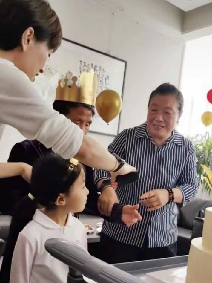 杨子前妻陶虹：离婚不离家，黄圣依是我闺蜜，她坐月子是我照顾的  -图12